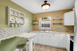 865 Tripp Dr, West Palm Beach, FL 33413, Sold 07/07/21