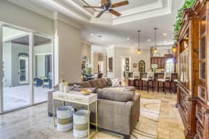 18806 Old Trail Dr E, Jupiter, FL 33478, Sold 03/07/22