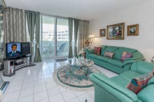 2773 S Ocean Blvd, Palm Beach, FL 33480, Sold 07/12/21