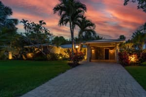 350 SW 13th St, Boca Raton, FL 33432, Sold 07/30/21