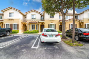 8862 W Flagler St, Miami, FL 33174, Sold 09/15/21