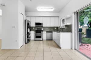 8862 W Flagler St, Miami, FL 33174, Sold 09/15/21