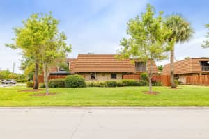 1402 Nebraska Ave, Fort Pierce, FL 34950, Sold 06/25/21