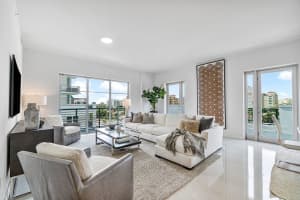 155 E Boca Raton Rd, Boca Raton, FL 33432, Sold 12/03/21