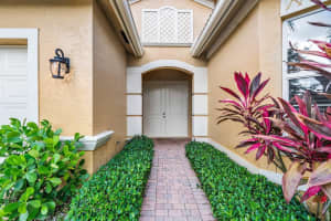 9147 Isles Cay Dr, Delray Beach, FL 33446, Sold 07/09/21