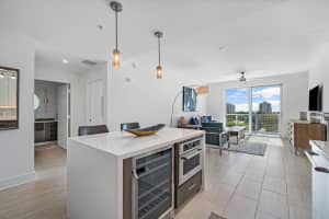 236 SE 5th Ave, Delray Beach, FL 33484, Sold 08/10/21