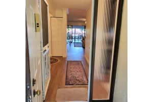 30 Pelican Pointe Dr, Delray Beach, FL 33483, Sold 01/14/22
