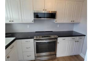 110 Shore Ct, North Palm Beach, FL 33408, Sold 07/22/21