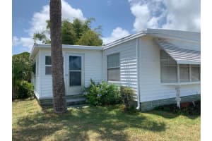 814 Thrush Cir, Sebastian, FL 32976, Sold 07/27/21