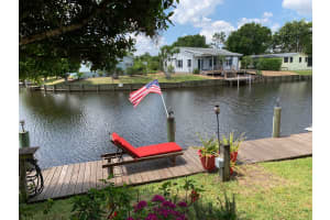 172 SE Paradise Pl, Stuart, FL 34997, Sold 08/15/21