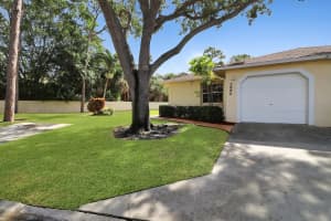 2004 Maplewood Dr, Greenacres, FL 33415, Sold 07/30/21
