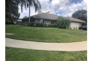 910 NW 7th Ct, Delray Beach, FL 33445, Sold 09/02/21