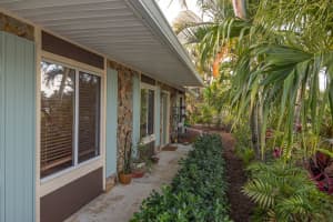 8806 SE Sunset Dr, Hobe Sound, FL 33455, Sold 08/04/21