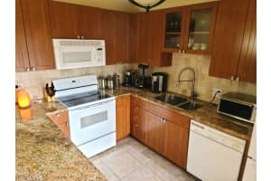 2952 SW 22nd Cir #3d, Delray Beach, FL 33445, Sold 09/01/21