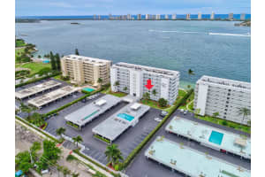 401 Lake Shore Dr, West Palm Beach, FL 33403, Sold 08/05/21