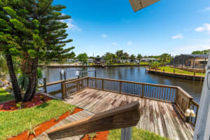 131 SE Paradise Pl, Stuart, FL 34997, Sold 07/28/21