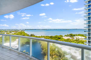 4600 N Ocean Dr, Riviera Beach, FL 33404, Sold 02/03/22