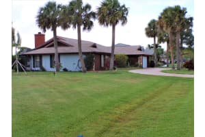 121 Queen Bess Ct, Fort Pierce, FL 34949, Sold 09/29/21