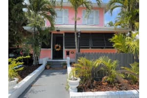 719 Palm St, West Palm Beach, FL 33401, Sold 07/14/21