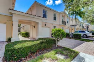 256 Fortuna Dr, Palm Beach Gardens, FL 33410, Sold 07/16/21