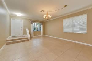 8213 Calterra Dr, Palm Beach Gardens, FL 33418, Sold 10/27/21