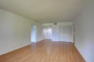 5951 Wellesley Park Dr, Boca Raton, FL 33433, Sold 09/30/21