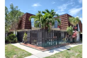 6345 Red Pine Ln, Greenacres, FL 33415, Sold 07/19/21