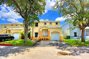 7265 SW 42nd Ct, Davie, FL 33314, Sold 07/23/21