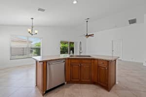 277 Malibu Cir, Greenacres, FL 33413, Sold 07/09/21