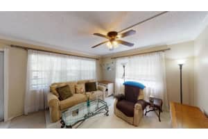 52 Dorchester Way, West Palm Beach, FL 33417, Sold 08/27/21