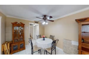 52 Dorchester Way, West Palm Beach, FL 33417, Sold 08/27/21