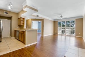 9201 Myrtlewood Cir W, Palm Beach Gardens, FL 33418, Sold 08/27/21