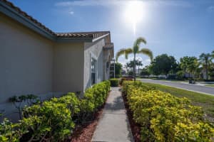 1951 Waterside Ct W, Wellington, FL 33414, Sold 07/01/21