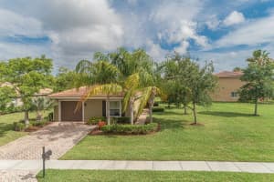4520 55th St, Vero Beach, FL 32967, Sold 07/20/21
