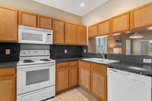 5211 Palmbrooke Cir, West Palm Beach, FL 33417, Sold 07/13/21