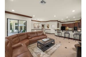 10702 Versailles Blvd, Wellington, FL 33449, Sold 12/28/21