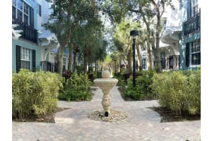 318 E Mallory Cir, Delray Beach, FL 33483, Sold 08/12/21