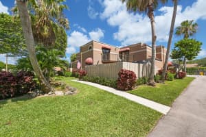6107 Seven Springs Blvd, Greenacres, FL 33463, Sold 08/09/21