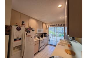 1401 Silverleaf Oak Ct, Palm Beach Gardens, FL 33410, Sold 08/13/21