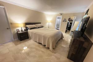 6515 Chasewood Dr, Jupiter, FL 33458, Sold 08/10/21