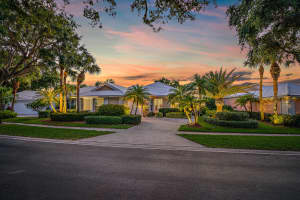 8427 E Garden Oaks Cir, Palm Beach Gardens, FL 33410, Sold 10/25/21