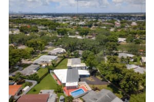 407 S 57th Terrace, Hollywood, FL 33023, Sold 07/28/21