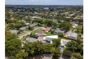 407 S 57th Terrace, Hollywood, FL 33023, Sold 07/28/21