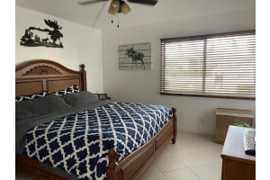 4689 Sable Pine Cir APT D1, West Palm Beach, FL 33417, Sold 08/11/21