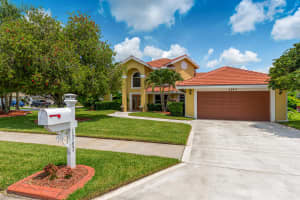 1347 SW Maplewood Dr, Port St. Lucie, FL 34986, Sold 09/03/21