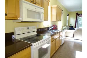 797 Pipers Cay Dr, West Palm Beach, FL 33415, Sold 07/20/21