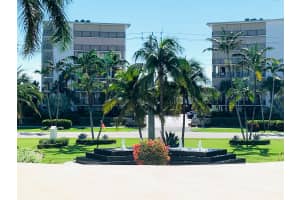 3546 S Ocean Blvd, South Palm Beach, FL 33480, Sold 08/17/21