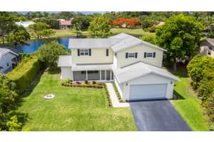 4110 NW 10th St, Delray Beach, FL 33445, Sold 08/27/21