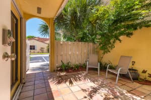 22350 Pineapple Walk Dr, Boca Raton, FL 33433, Sold 07/28/21