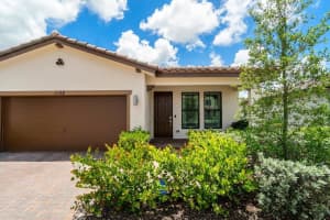 1128 Whitcombe Dr, Royal Palm Beach, FL 33411, Sold 08/26/21